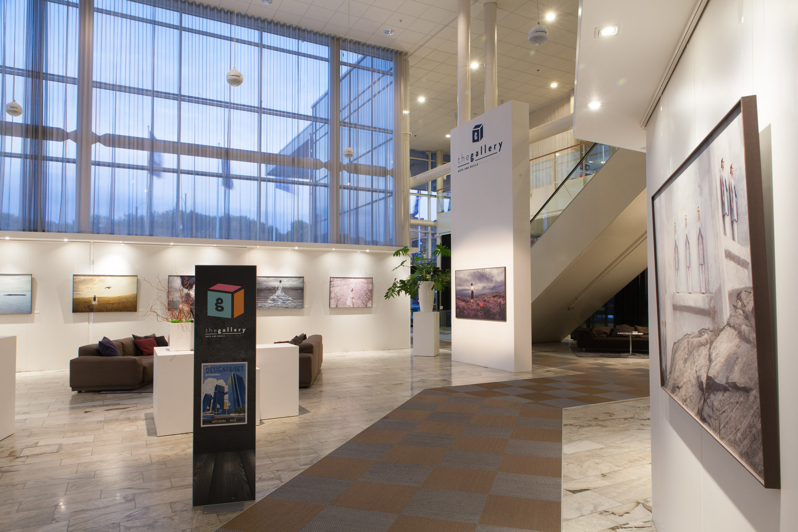 “PARALLEL WORLDS” – Solo exhibition at Gothia Towers The Gallery